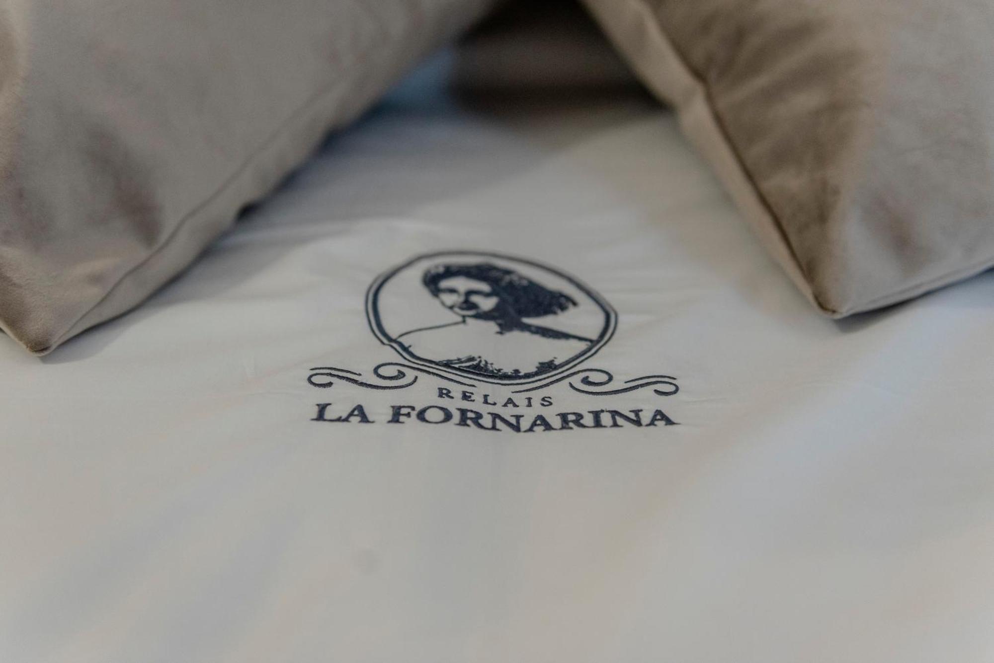 Alojamento de Acomodação e Pequeno-almoço Relais La Fornarina 2 *